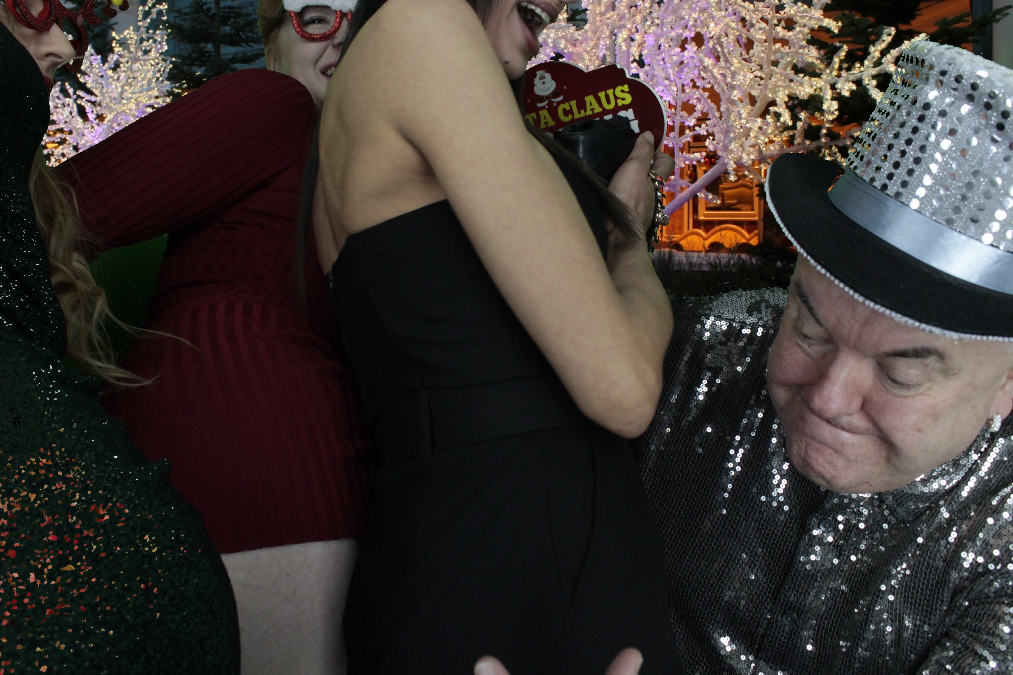 Domestic and General Christmas Party 2019 | View more photos from the event at gallery.myphotoboothexperience.co.uk/u/MyPhotoBoothExperienceLtd/Domestic-and-General-Christmas-Party-2019